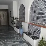 New Centro Τορρεμολίνος